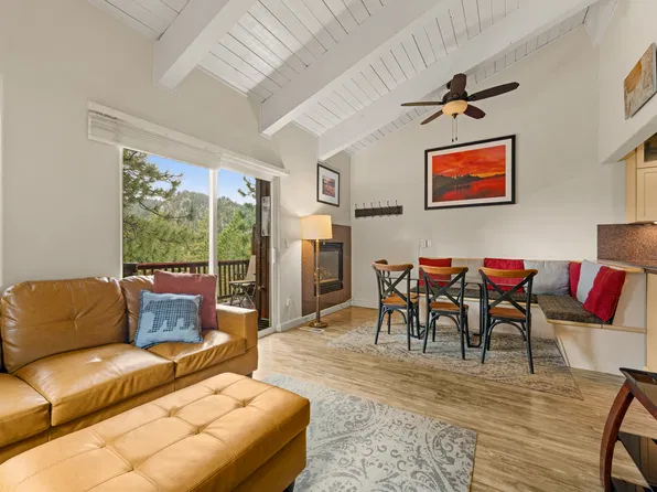 223 Ski Ct APT A, Stateline, NV 89449