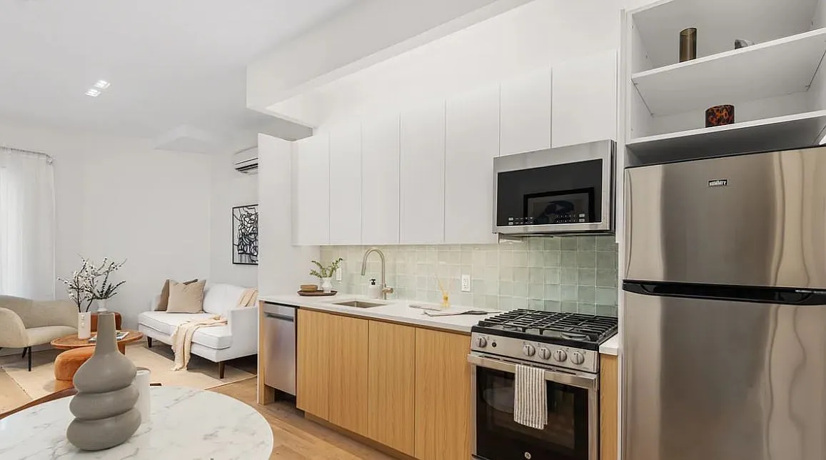 Building Photo - 58 Vanderbilt Ave #8Q