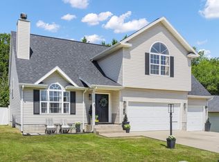 192 Pickett Rdg, Kirbyville, MO 65679