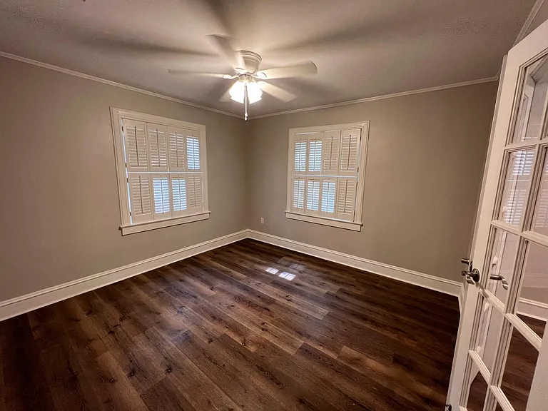 120 Florence Pl — Photo 20