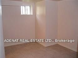 5th image of 146 Fairholme Ave #Basement