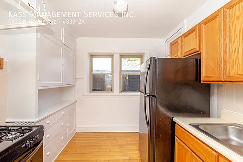 4833 N Hoyne Ave #2A Photo 1