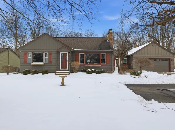 3140 State Road 164, Slinger, WI 53086