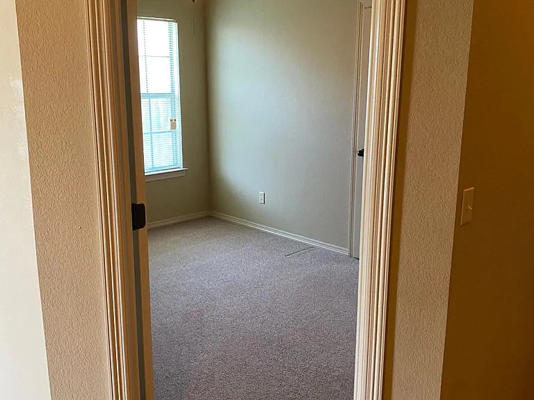 2809 N Seneca Ave #2809 — Photo 7