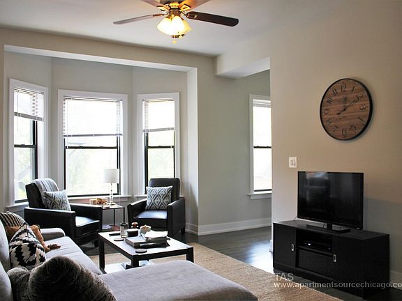4th image of 849 W Lill Ave APT M