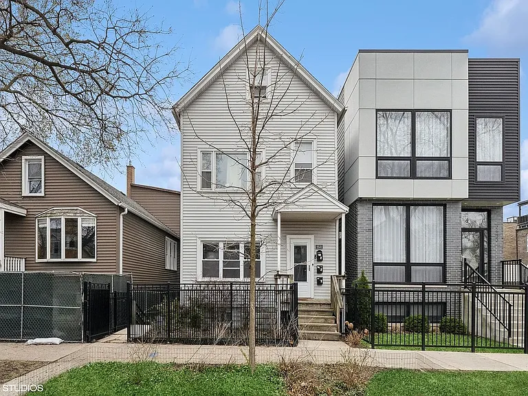 2531 W Lyndale St #2R — Photo 1