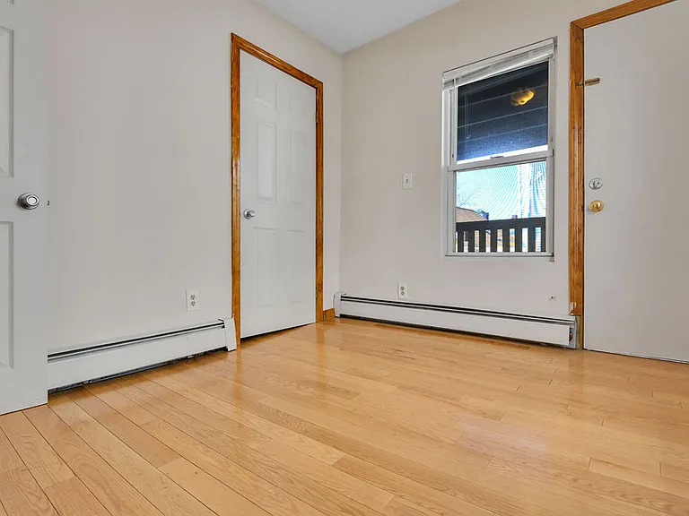 11 Carpenter St #3 — Photo 10