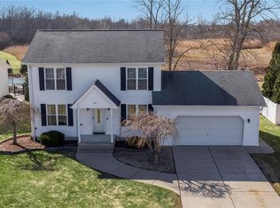 262 Park Ln, Grand Island, NY