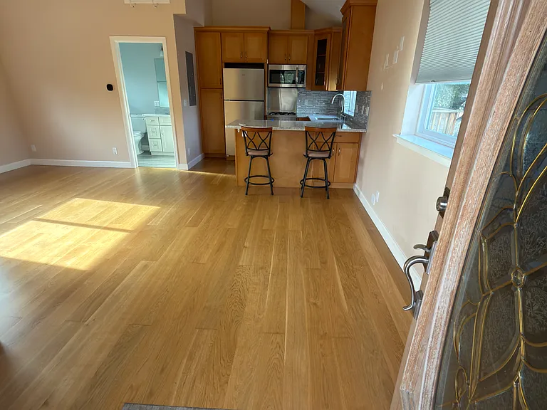 545 Mountain View Ave — Photo 2