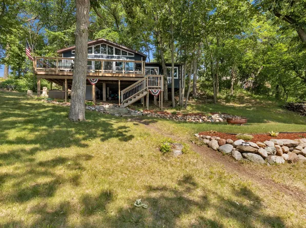 21252 Big Lake Rd, Richmond, MN 56368