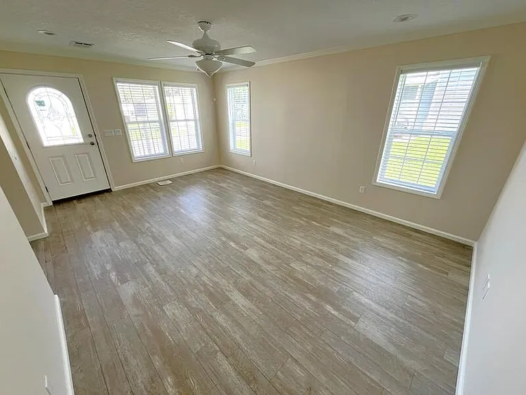 5460 Bahia Way #5460EB — Photo 3