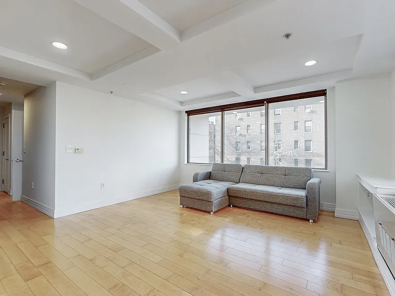 6405 Yellowstone Blvd #409 — Photo 18