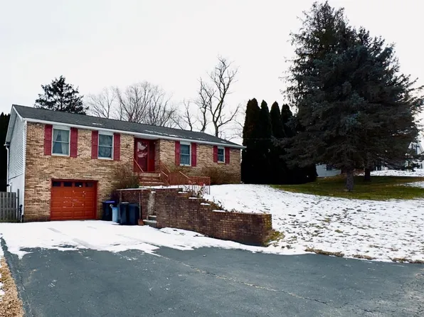 1835 Cherry St, Upper Chichester, PA 19061