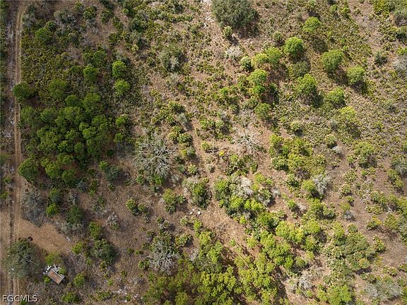 5th image of 49599 Bermont Rd