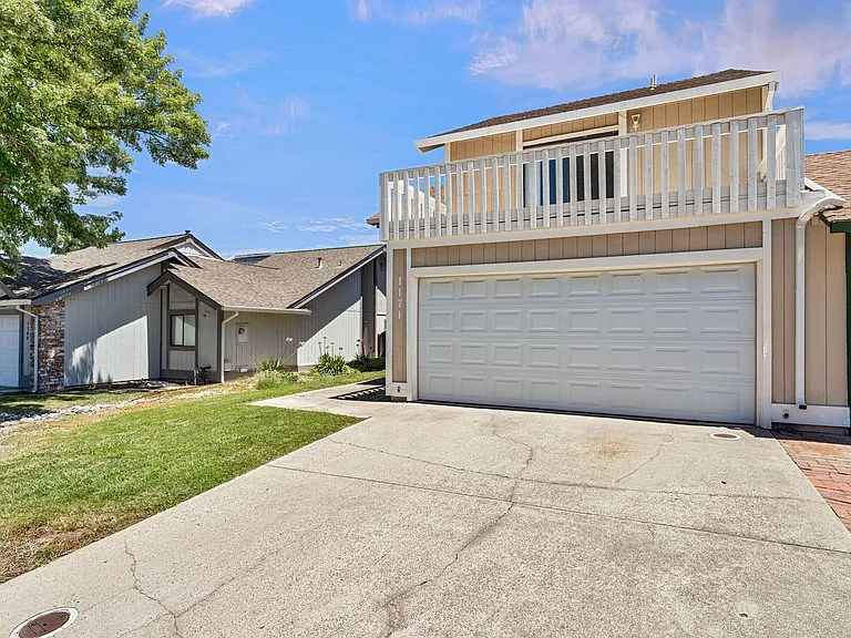 1171 Meadow Gate Dr — Photo 6