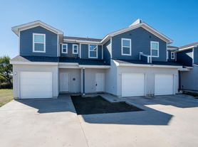 6934 Crestway Dr, San Antonio, TX