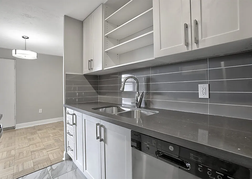 1307 Wilson Ave #1303