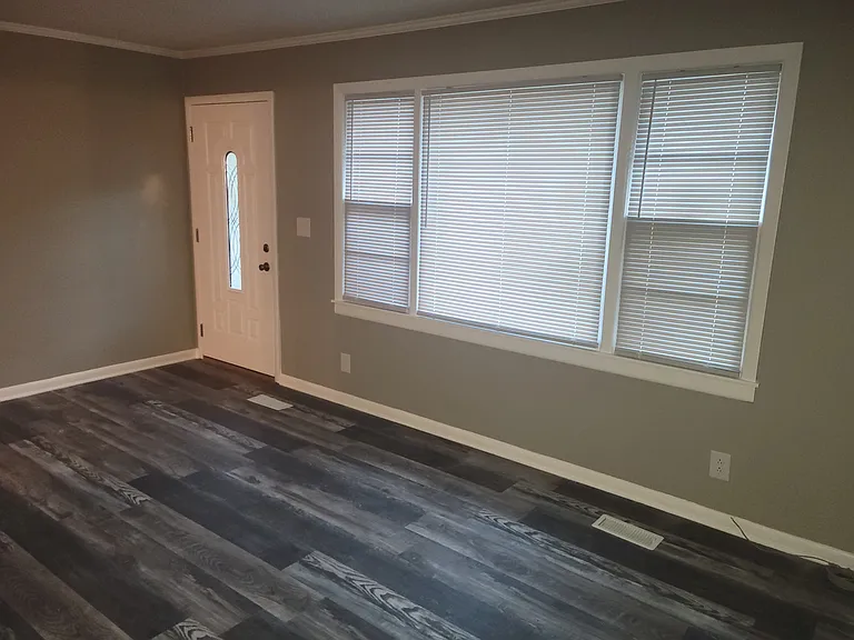 206 Forest Dr — Photo 7