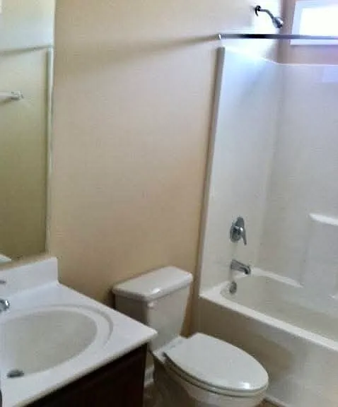 505 Bagley Dr — Photo 9