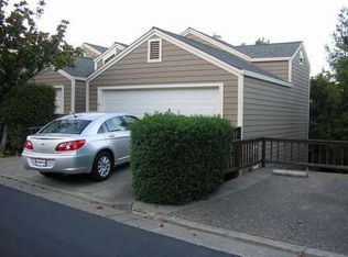 26 Summerhill Way, San Rafael, CA 94903