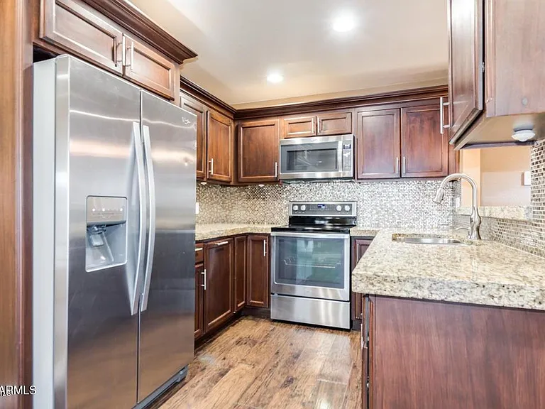 6912 W Devonshire Ave #1275 — Photo 6
