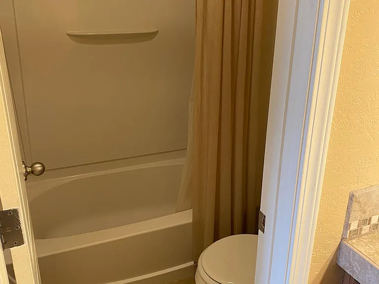 73 Ace Ct — Photo 33