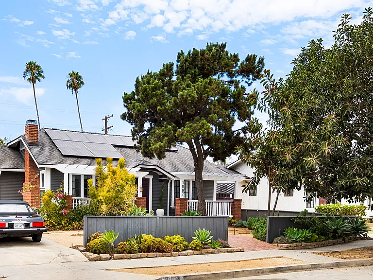 1087 S Plymouth Blvd — Photo 38