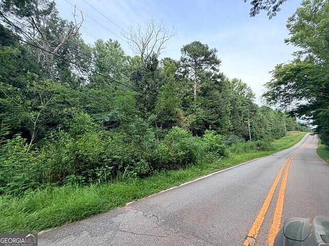 2nd image of 318 Little River Trl NE