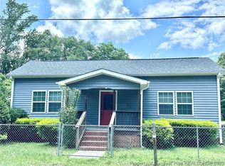 191 Railroad St, Parkton, NC 28371