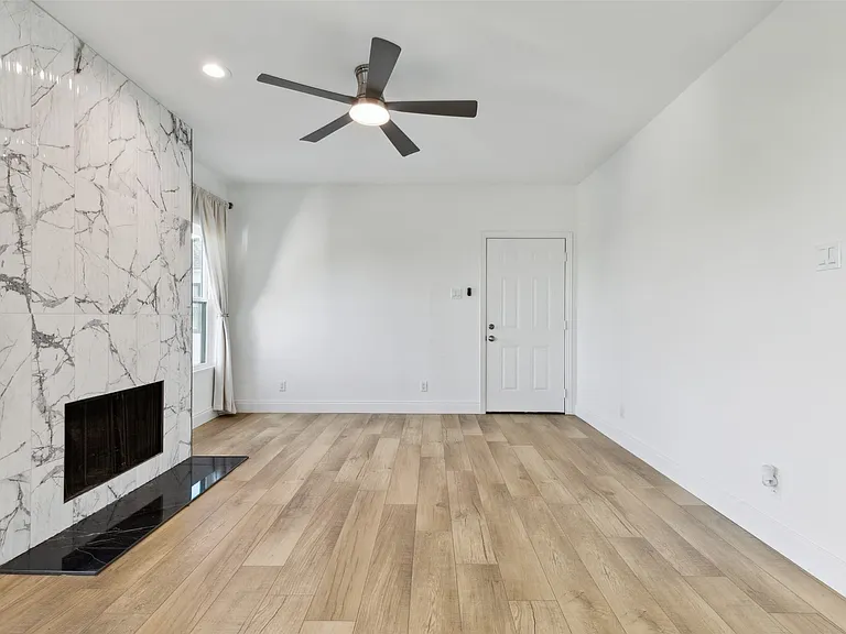 8750 Park Ln #132 — Photo 3