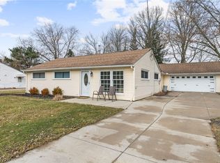 1887 Hillsdale Dr, Twinsburg, OH