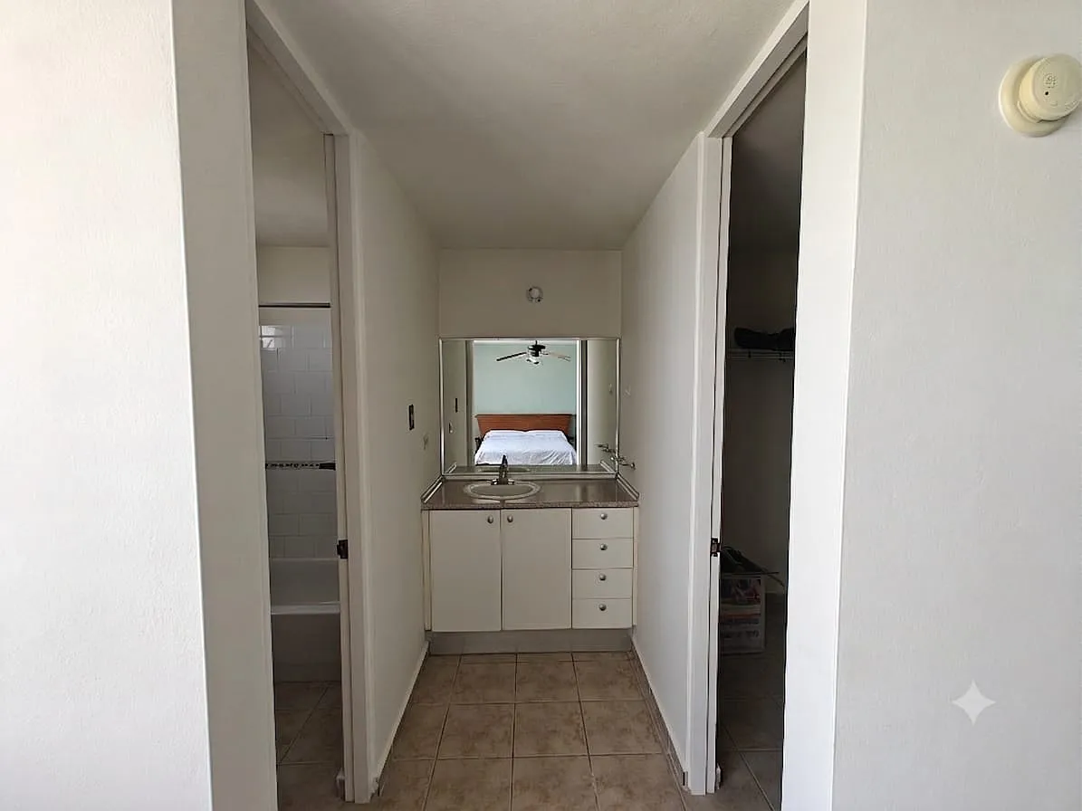 3 bed, $1,500 — Photo 2