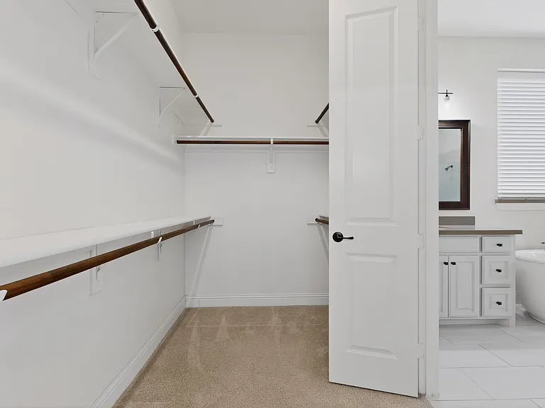 5901 The Esplanade Dr — Photo 43