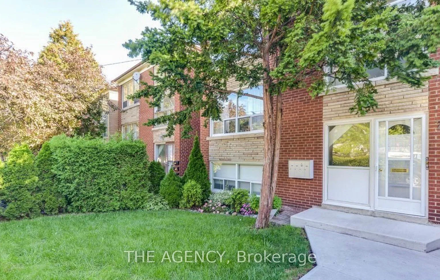 2 bed, $2,200 — Photo 3