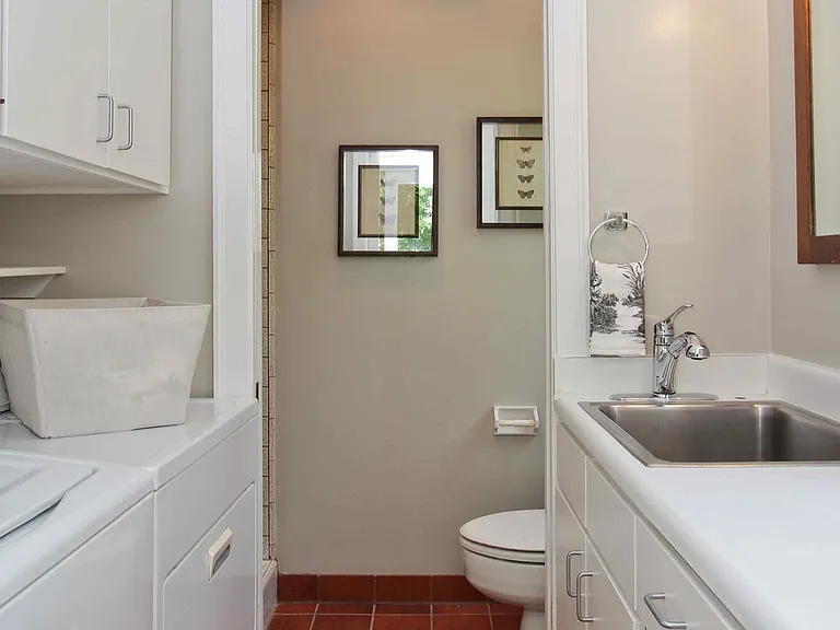 1621 Portola Ave — Photo 19