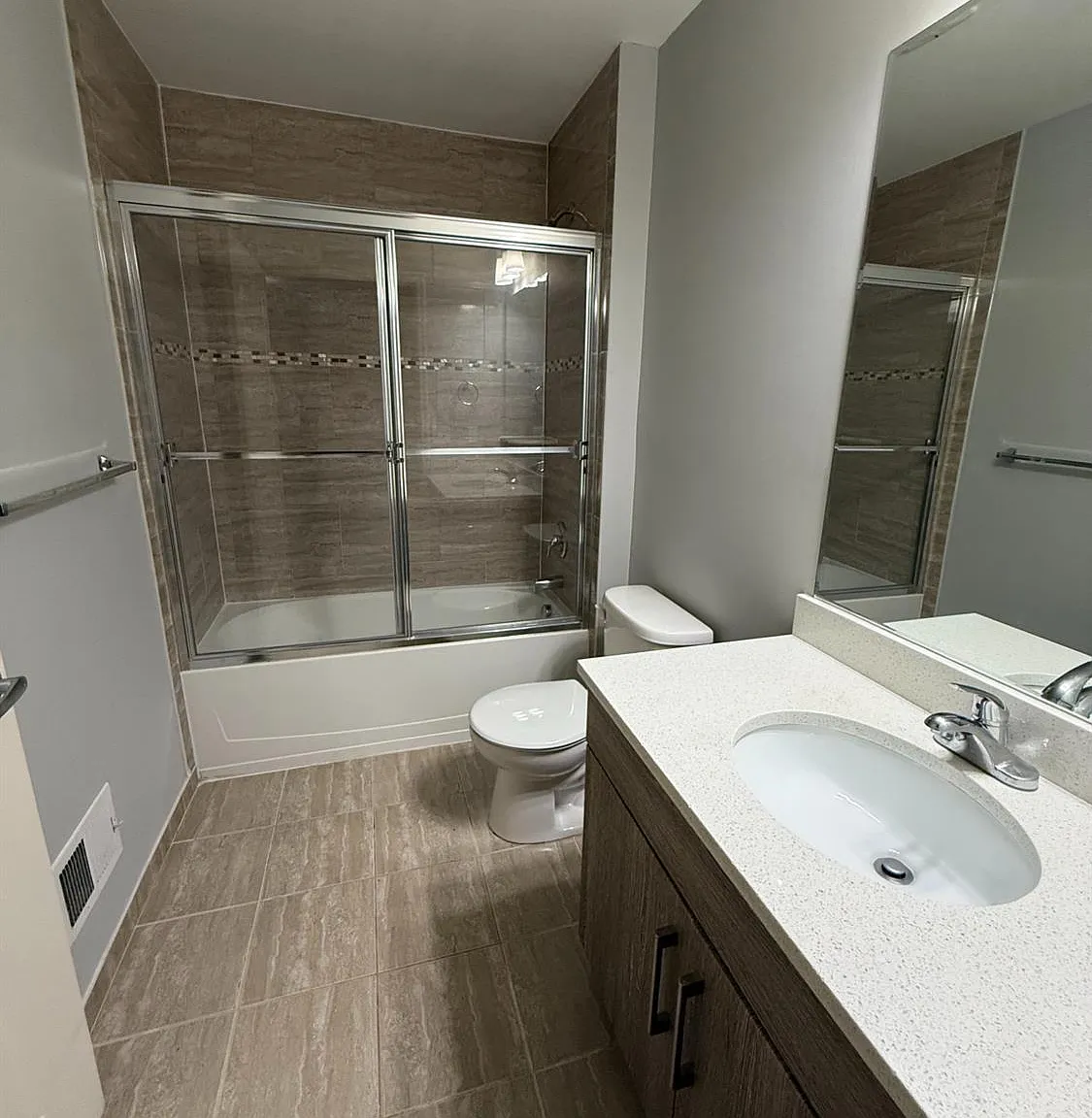 2 bed, 2.0 bath, $2,495 — Photo 4