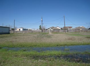 913 E Dee St, Whitney, TX 76692