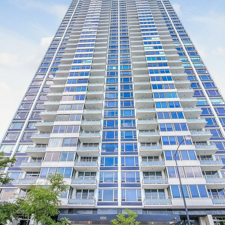 1st image of 1300 N Lake Shore Dr APT 25A