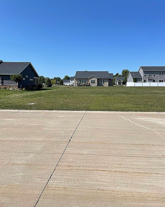 1st image of 416 S Diamond Dr