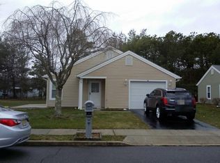 16 Sheffield Dr, Forked River, NJ 08731