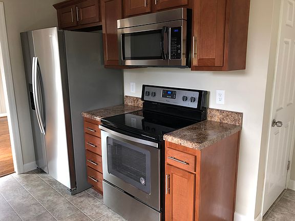 5th image of 3545 Evelyn Dr