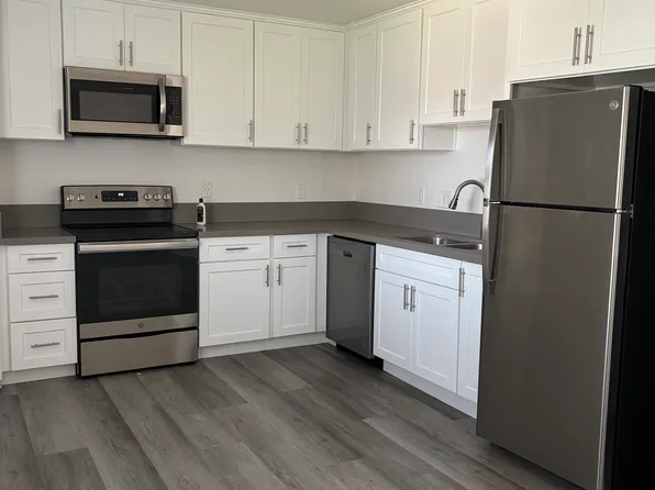 145 W Grove St APT N, Rialto, CA 92376