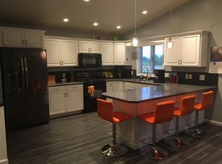 2740 Anthony Ave, Mitchell, SD 57301