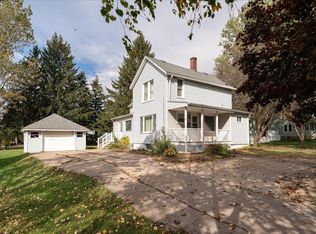 624 S Main St, Westby, WI 54667