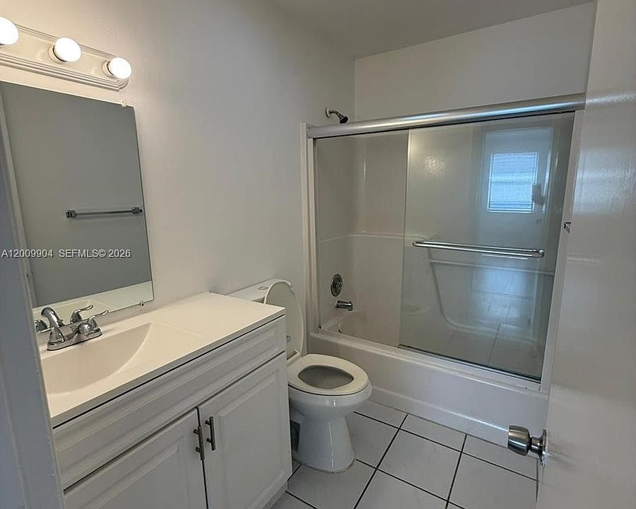 2nd image of 16413 Grape Way