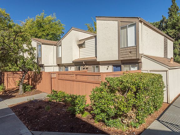 4th image of 520 Alvarado Ave APT 601