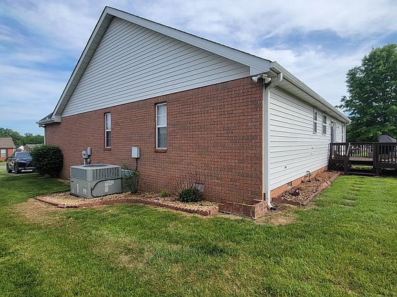 3rd image of 503 Timsway Dr