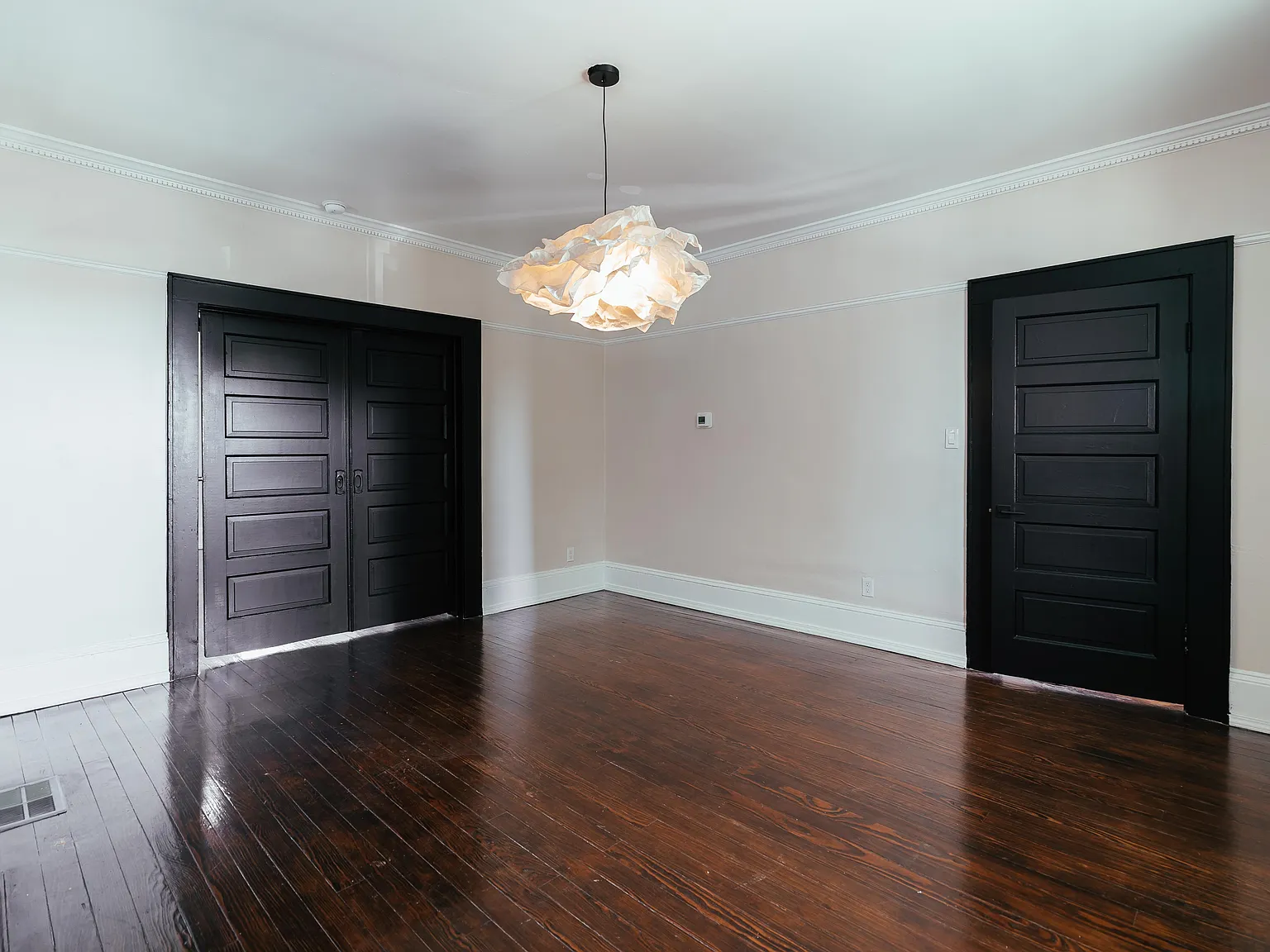 2 bed, $1,350 — Photo 4