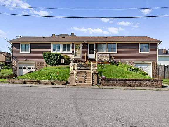 2nd image of 2043 Prospect Ave