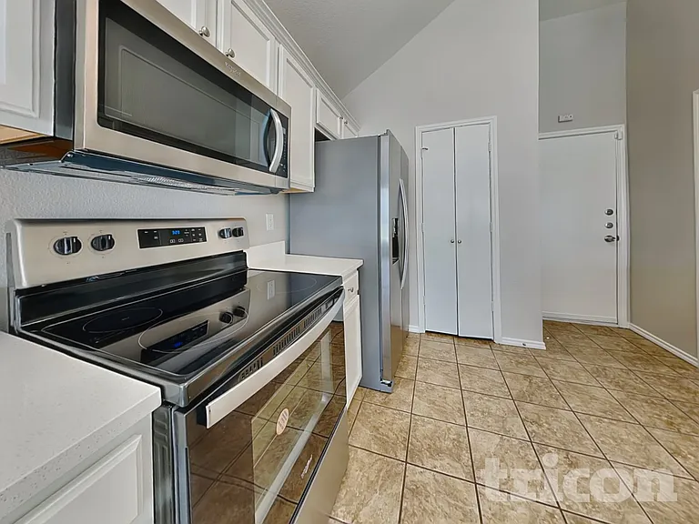 132 Tall Meadow St — Photo 7
